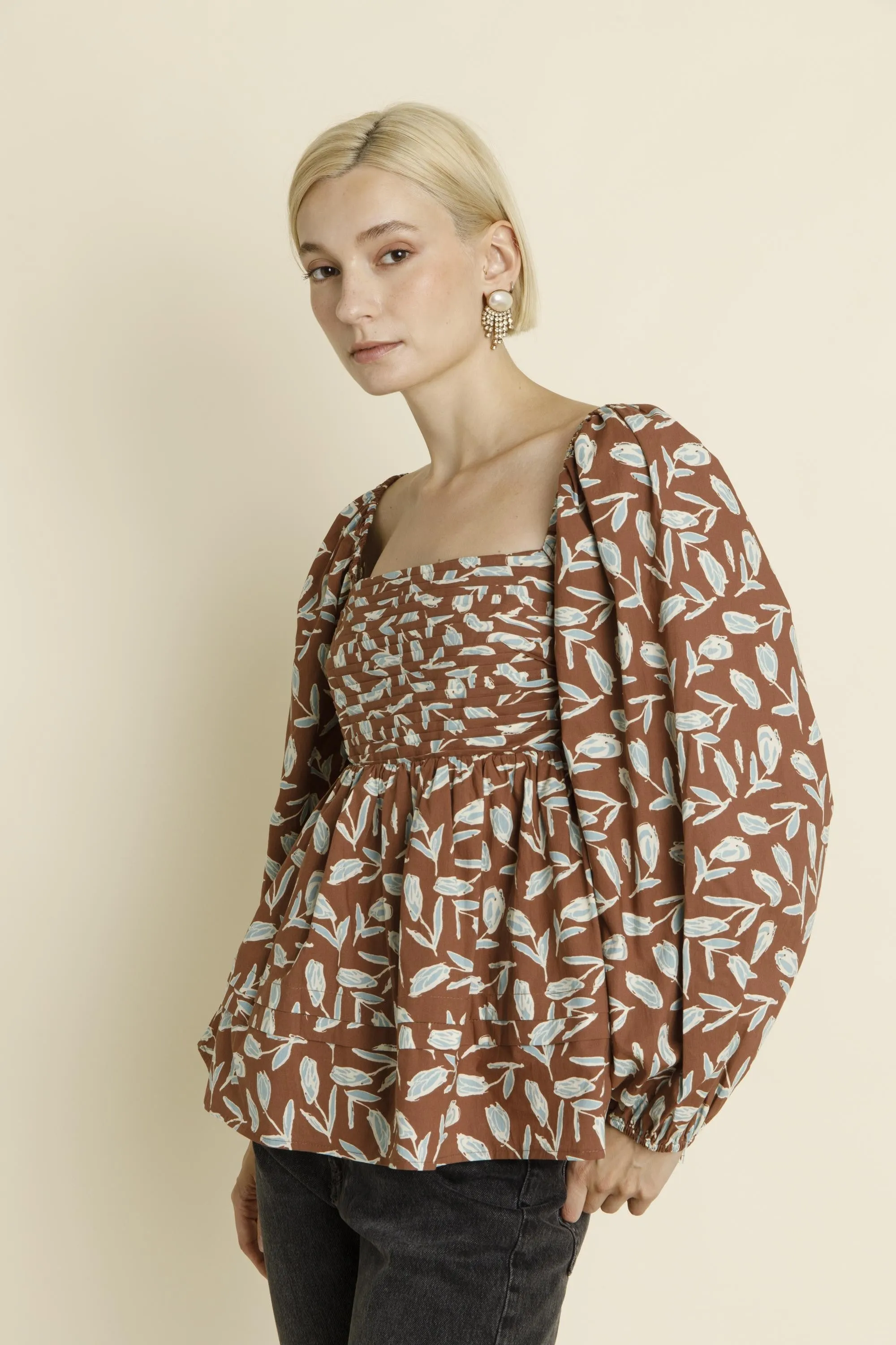 Cecilia SHIRRED PINTUCK PLEAT BLOUSE