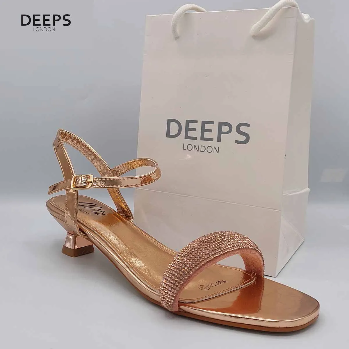HAVANA DIAMANTE EMBELLISHED SANDALS