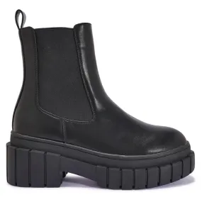 HONGO1 EXTREME CHUNKY CLEATED GUSSET BOOT