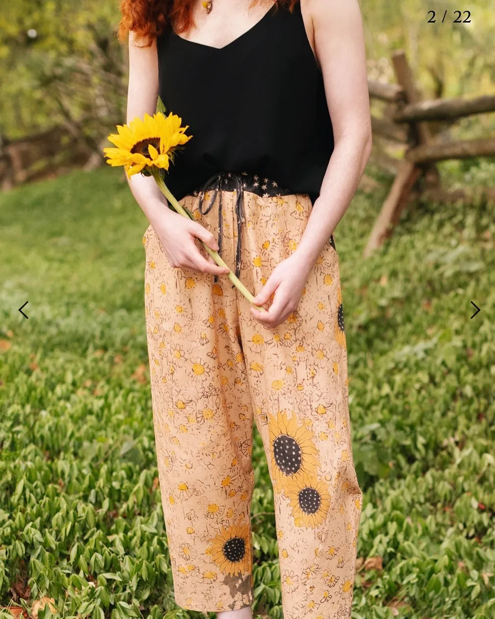 Market Of Stars - Cropped Linen/Bamboo Artist Pants